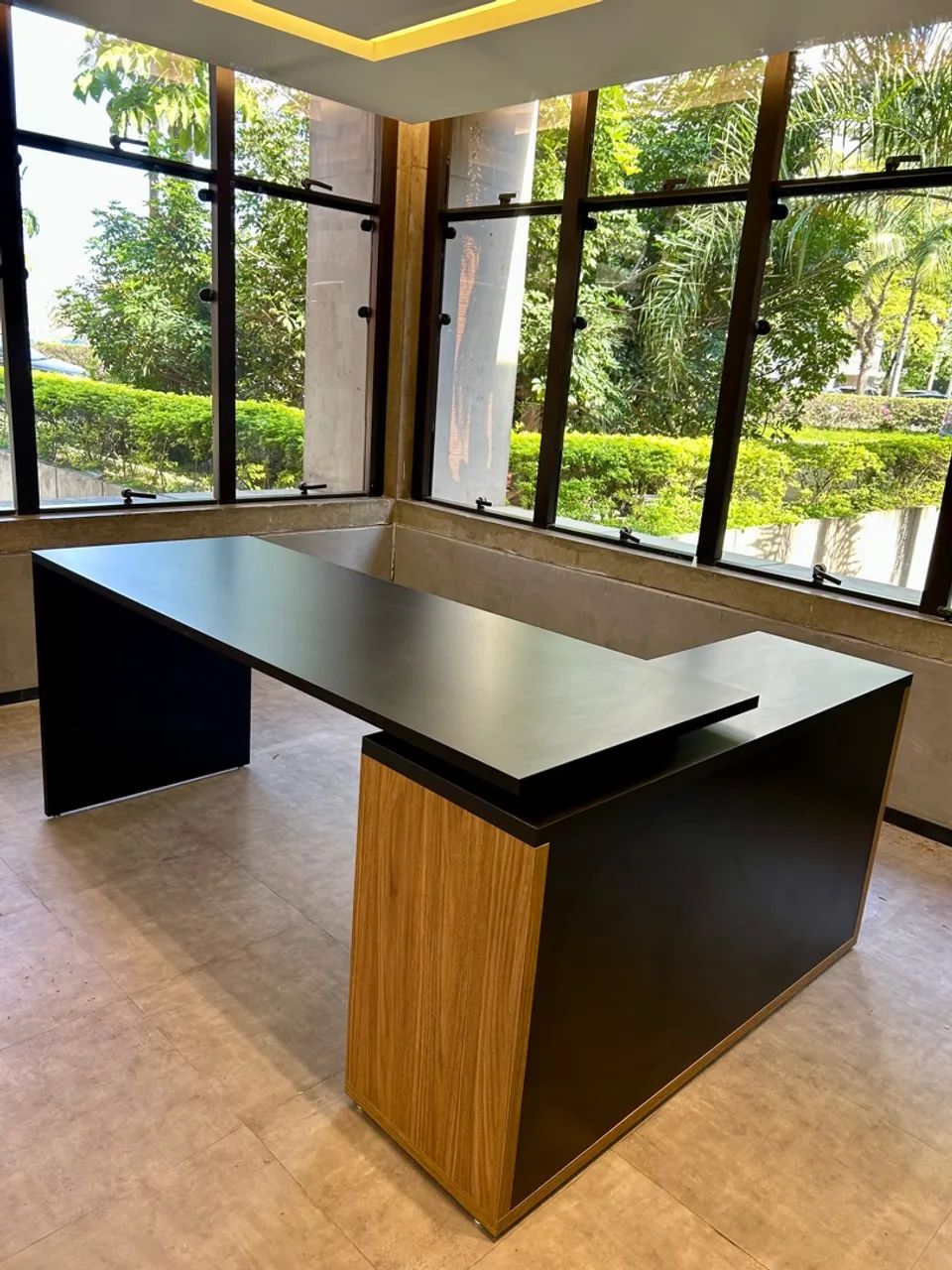 MESA DIRETOR EM MDF NOVA - Foto 2