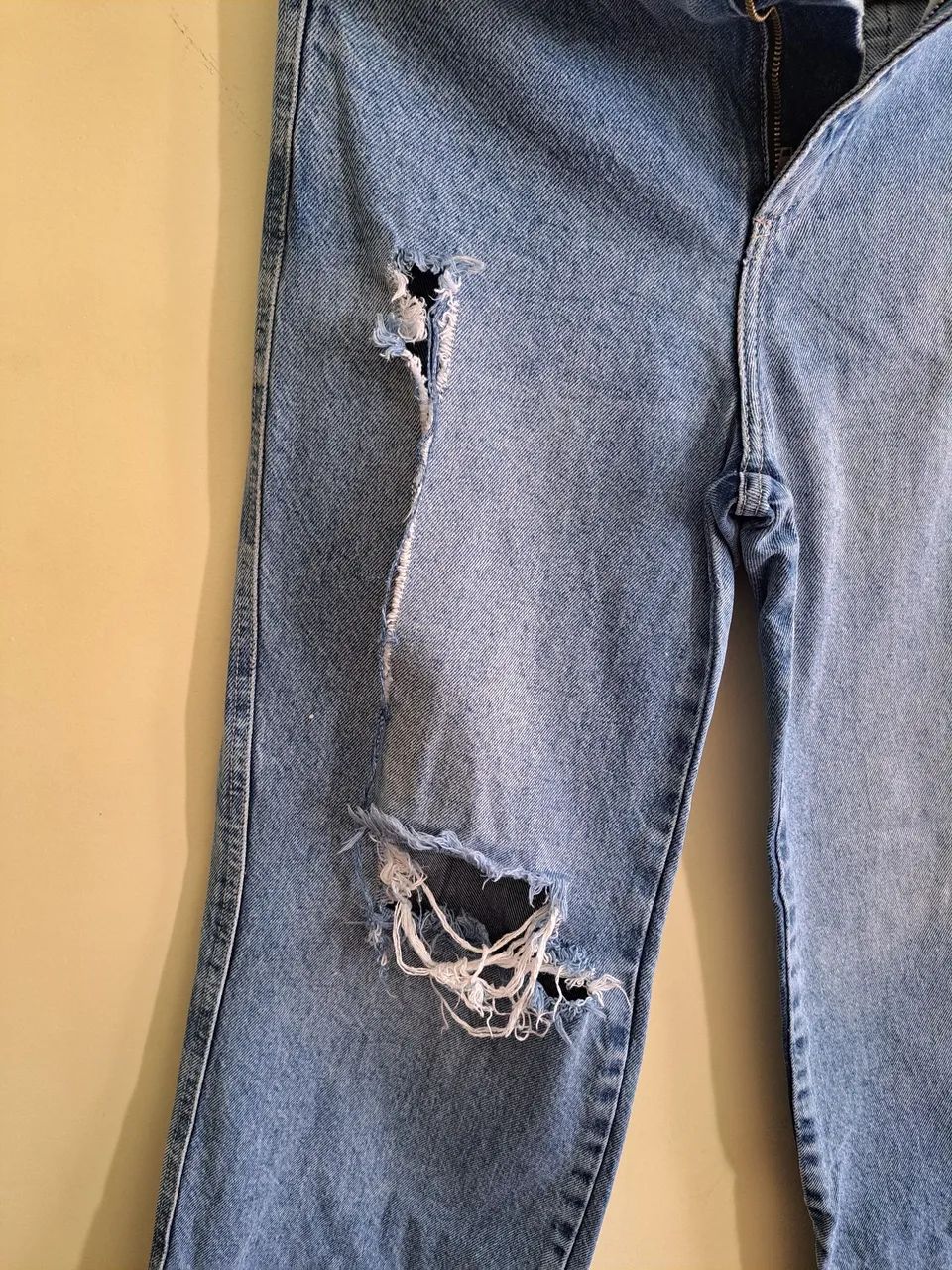 Calça Jeans Destroyed Feminina - Foto 2