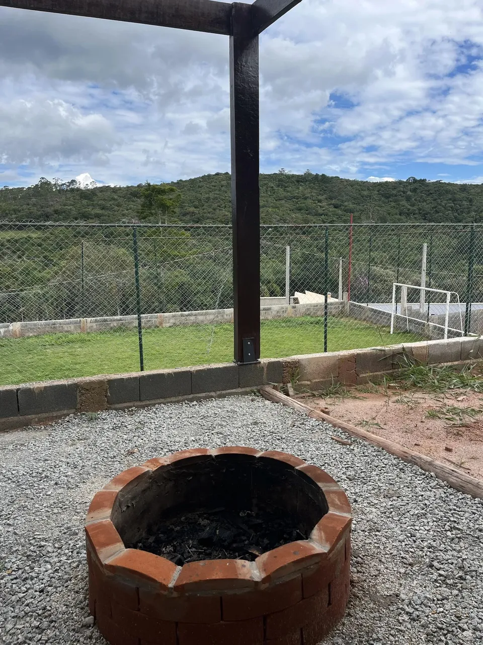 Chácara a venda em condomínio fechado