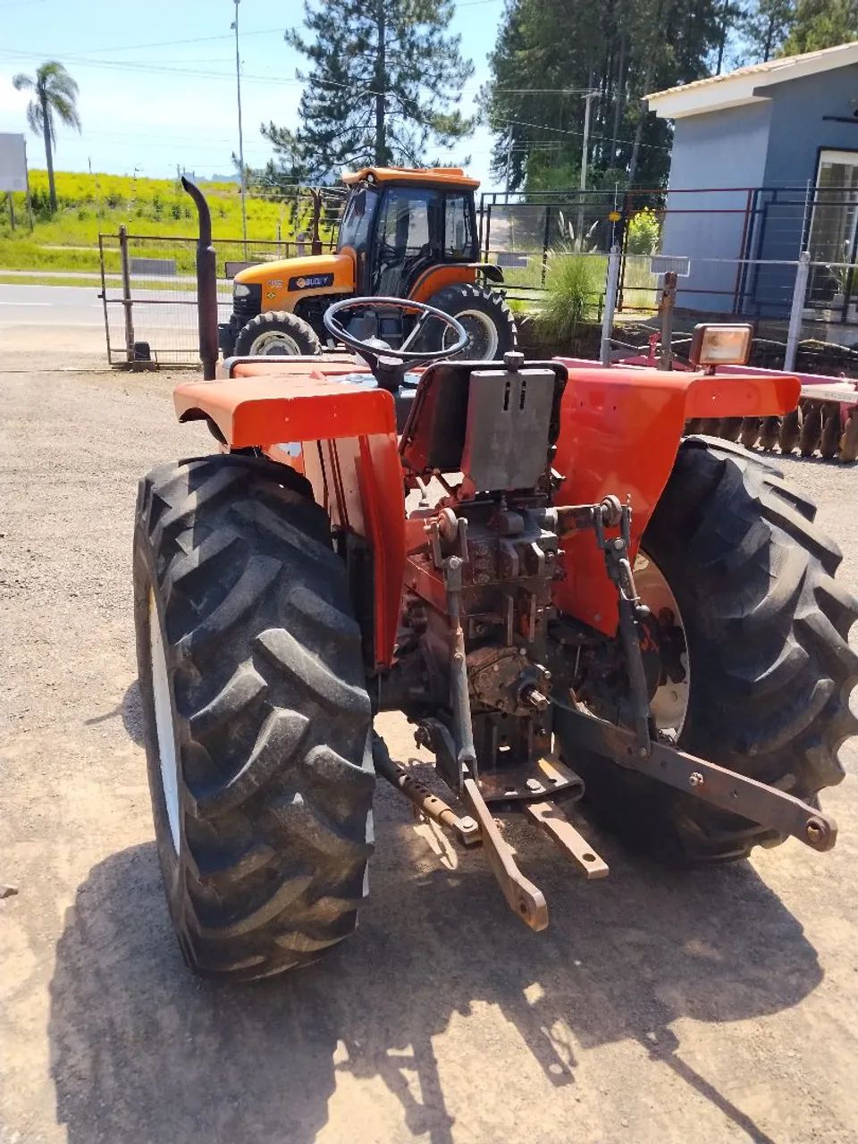 Trator Agrale 4300 - Foto 2