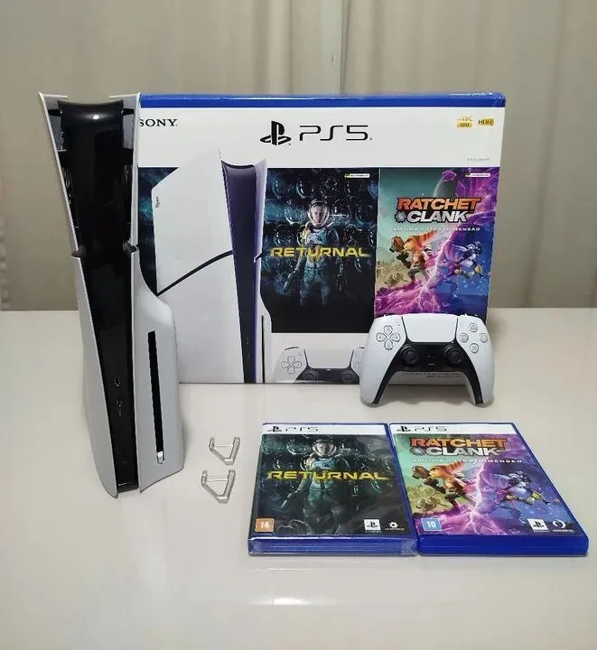 Impecável!! Playstation 5 Slim Mídia Física e Digital + 2 Jogos Lacrados (Parcelo até 12x)