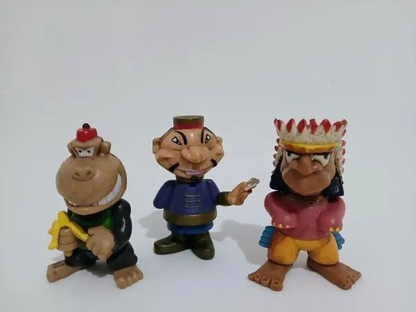 Lote Raras  Miniaturas Circo Mix dos Anos 90 Conservado - Medindo 6cm cada  - Foto 5