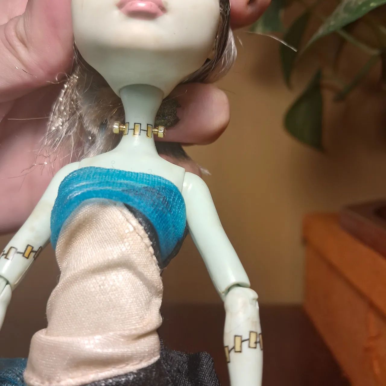 Monster High Frankie Stein - Boneca Colecionável - Foto 2