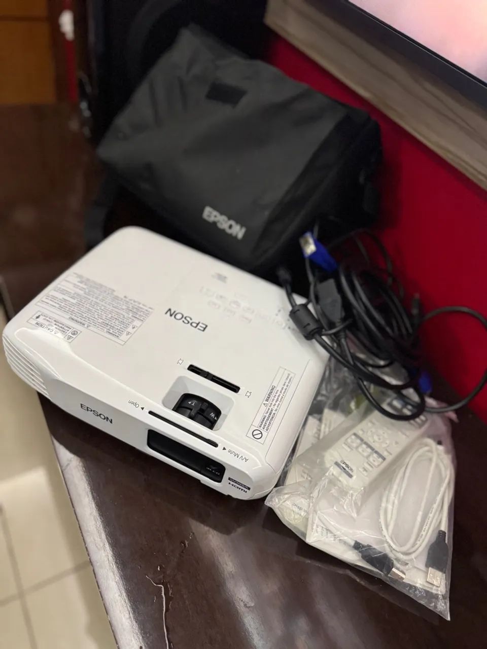 PROJETOR EPSON H550A  - Foto 4