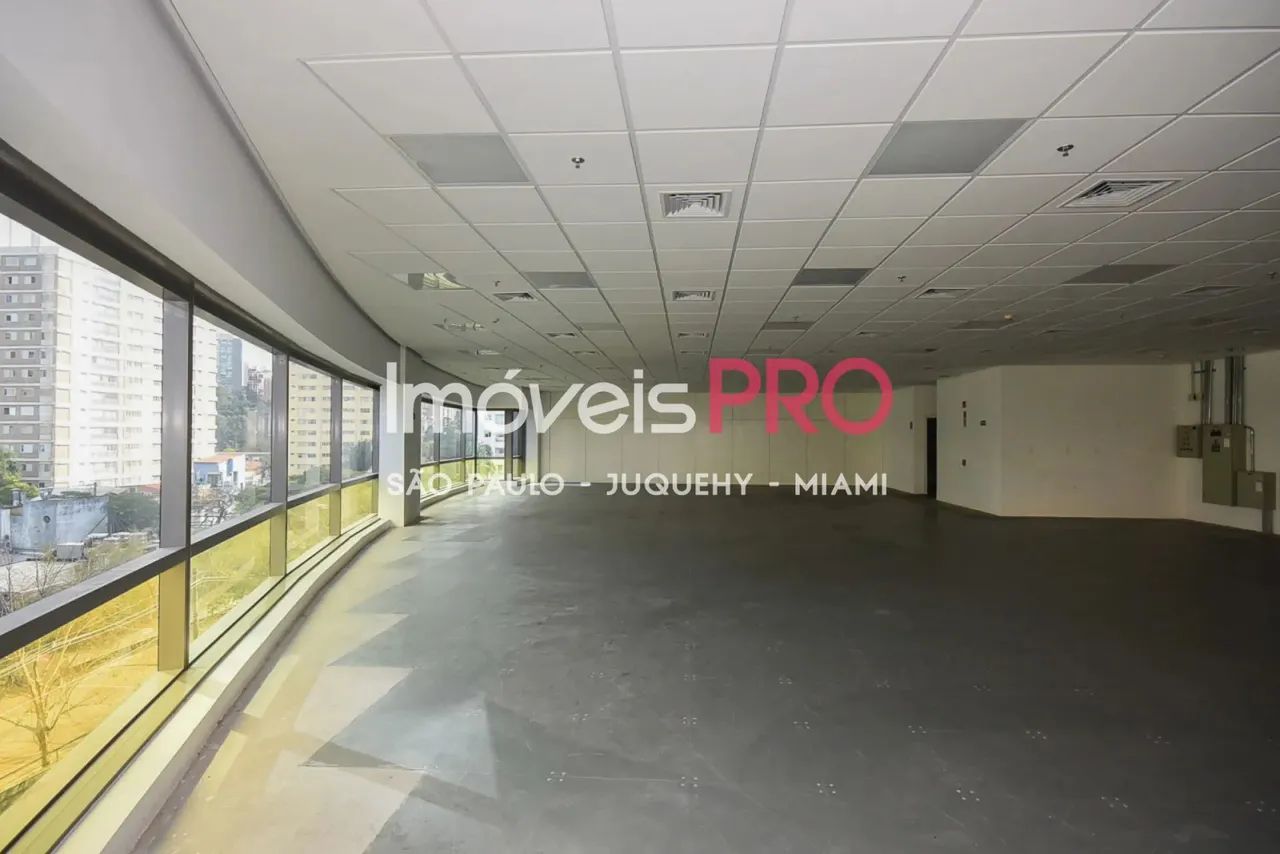 Laje corporativa com 2.105,24m² disponível para locação em edifício ...