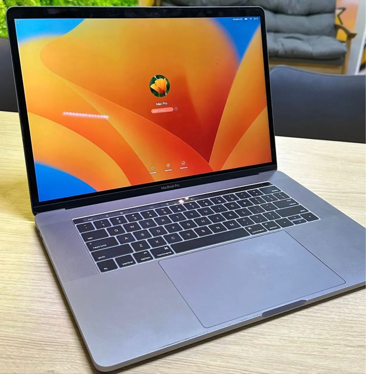 macbook pro 2017 15