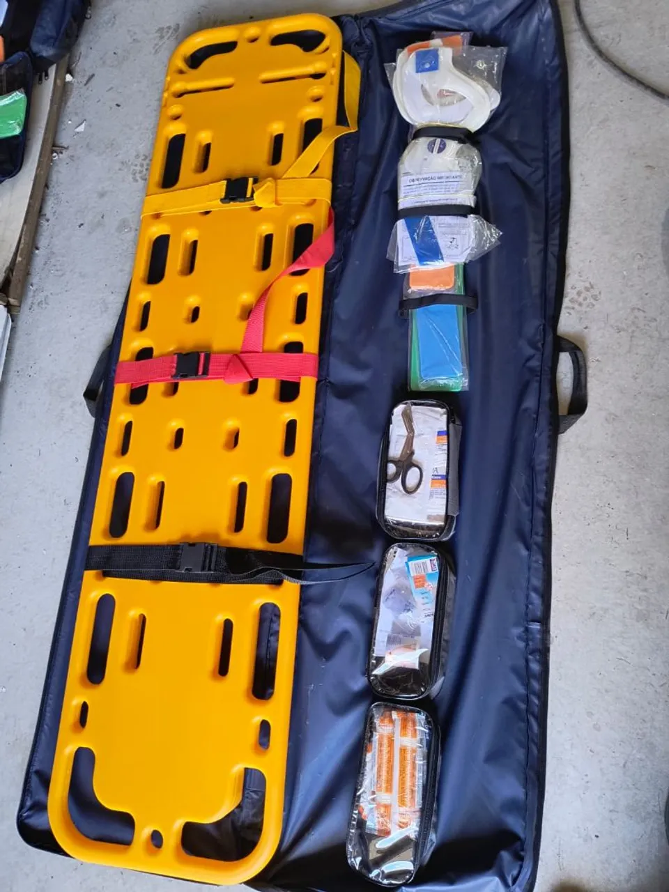 Kit de Trauma Completo com Prancha