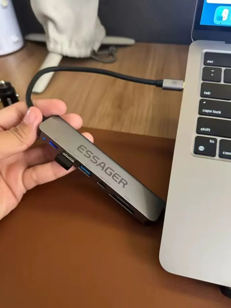 Dock Essager 7 em 1 - Aumente a conexão dos seus dispositivos  - Foto 2