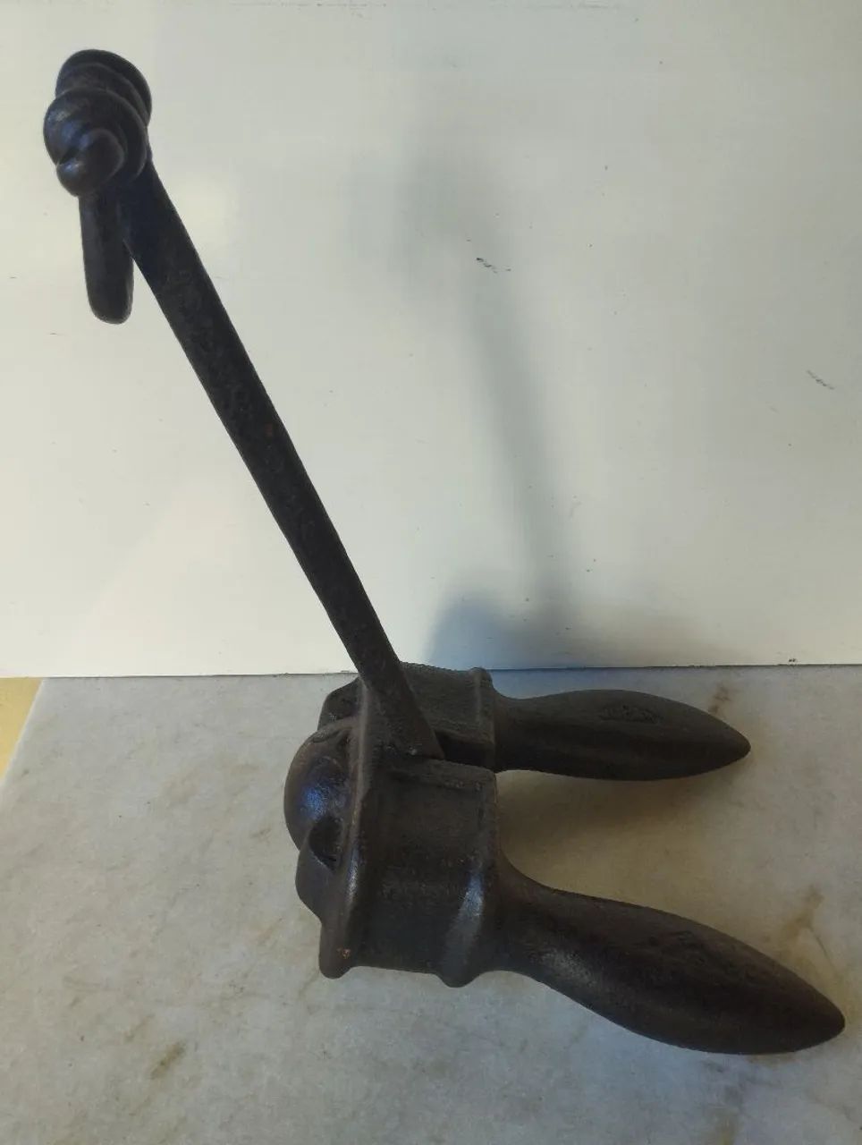 Ancora de Ferro Fundido Antiga - Foto 4