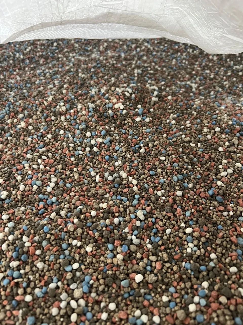 VENDO ADUBO VARREDURA SECO E GRANULADO  - Foto 4