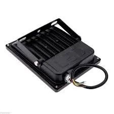 Refletor LED 20W Branco Frio IP66 - Iluminação Externa ( Garantia 3 meses) ) ) - Foto 3