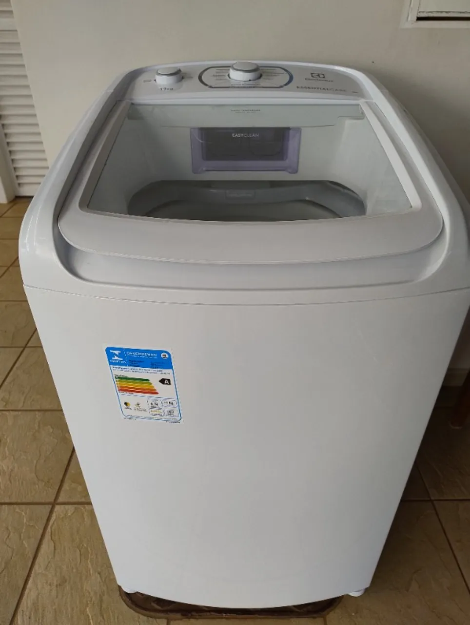 Vendo Máquina de lavar roupa NOVA - Eletrolux - 11kg