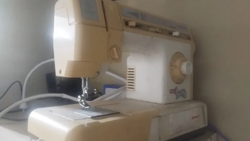 Máquina de costura