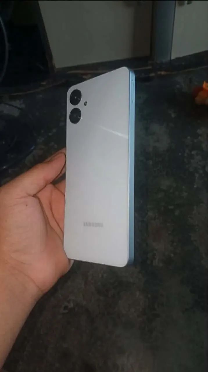 Smartphone Samsung Galaxy A06 128Gb - Foto 2