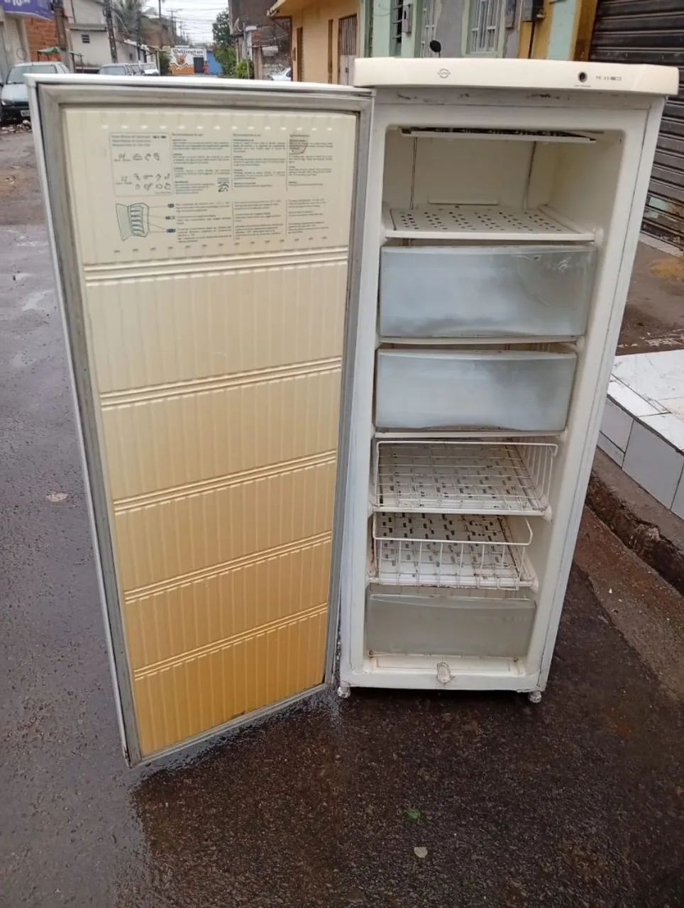 Vendo freezer 
