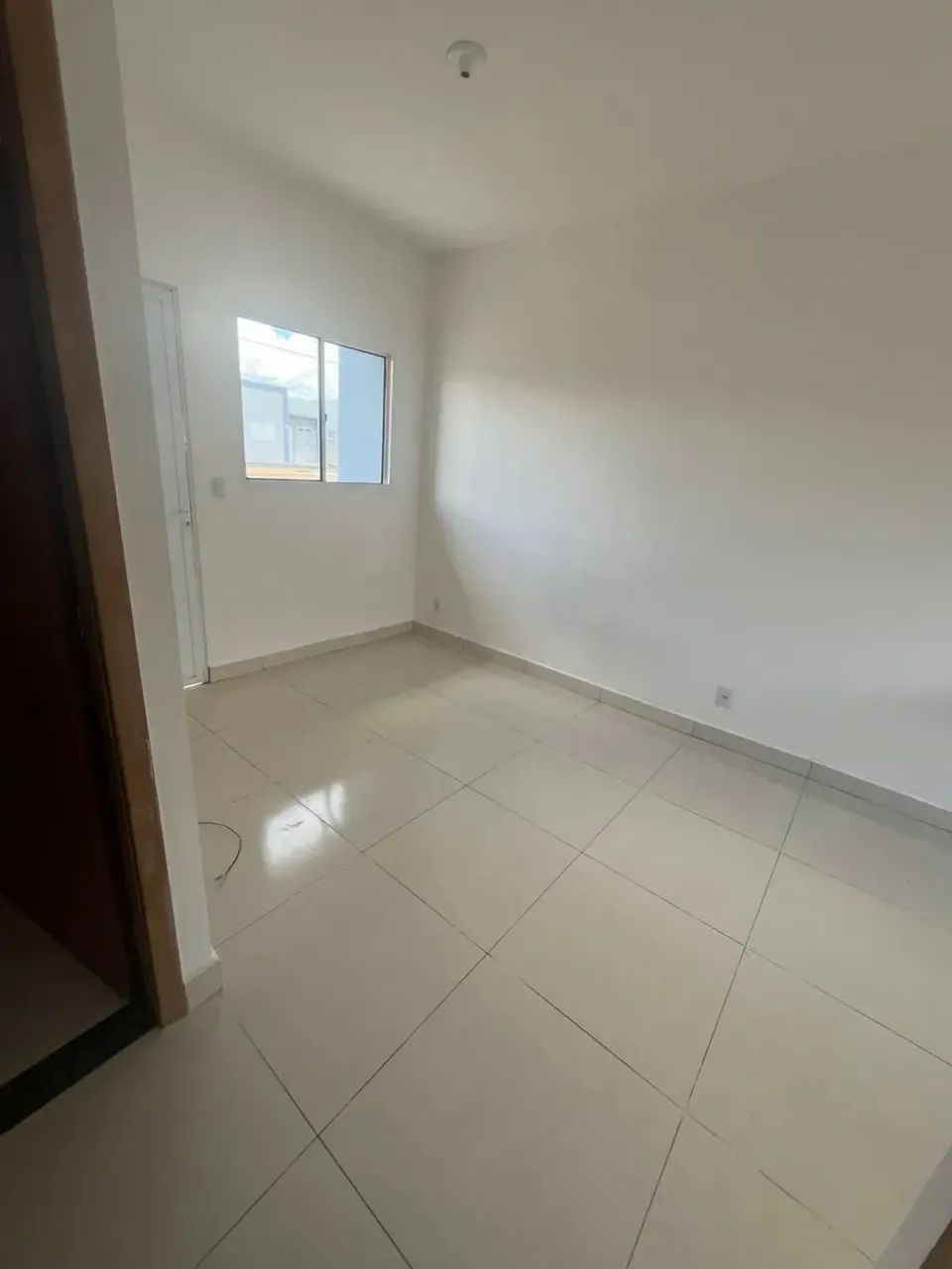 vendo casa de 2/4 condomínio Garca Branca - Foto 5