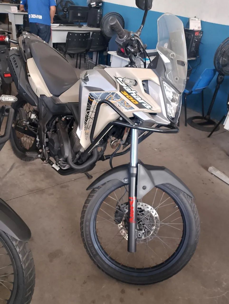 HONDA Sahara 2024 - Foto 4