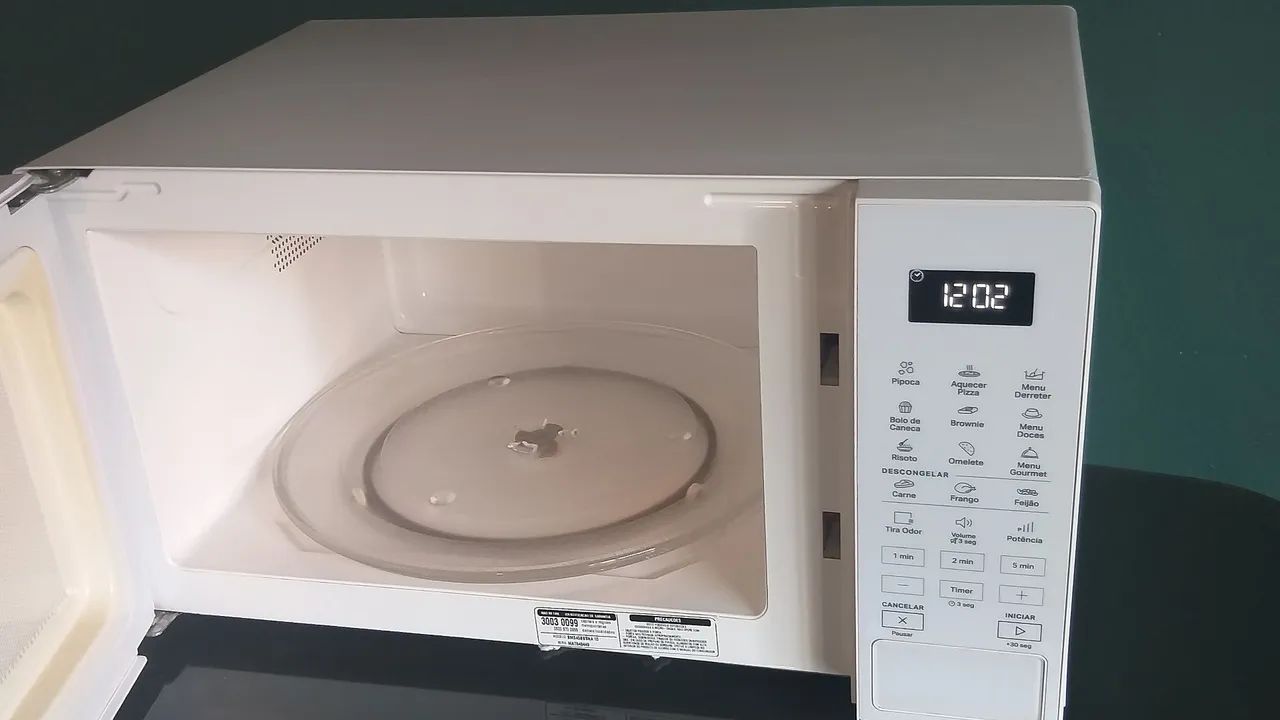 Microondas Brastemp 32 litros - Foto 5