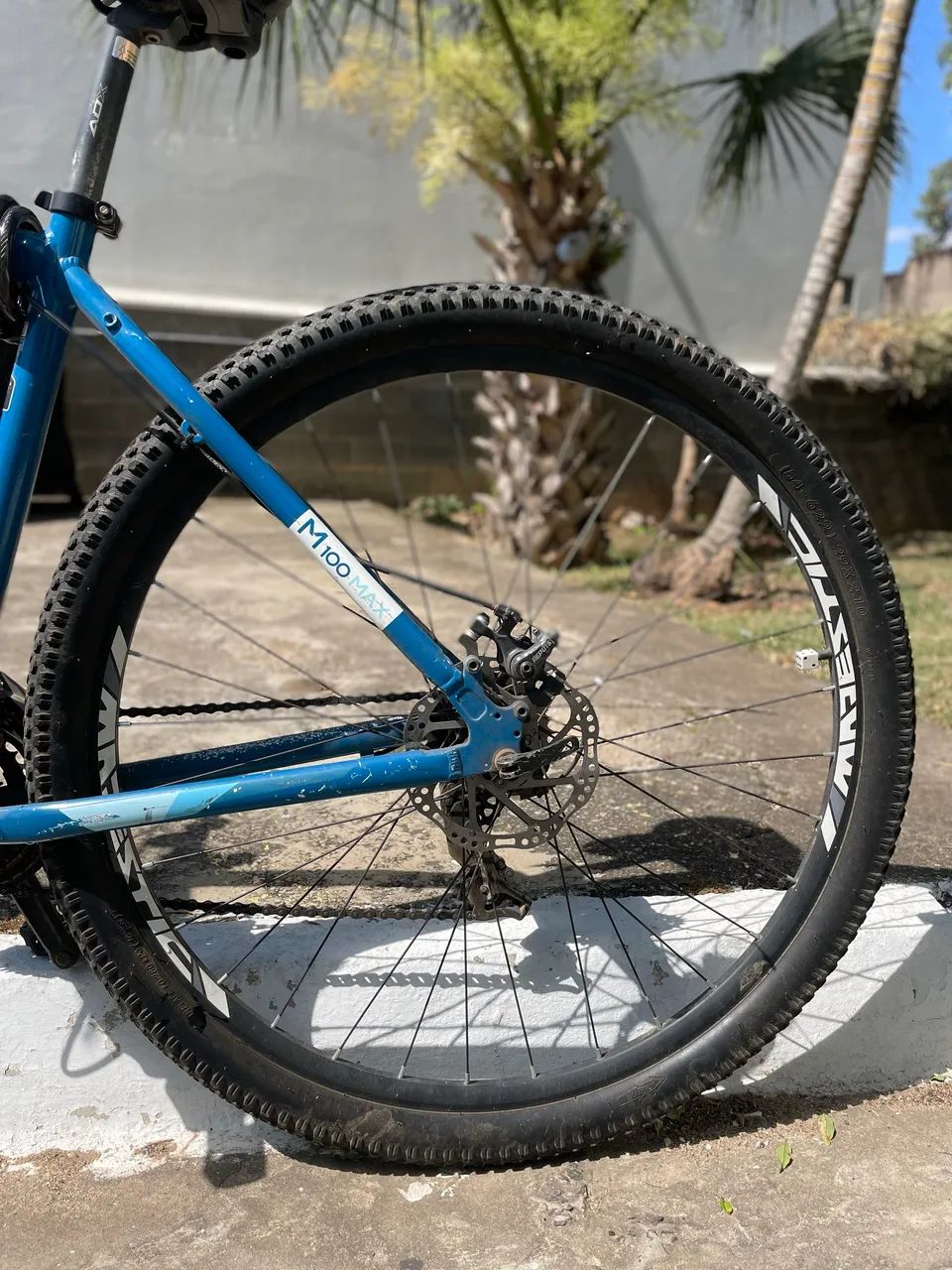 Bicicleta aro 29 Trinx - Foto 3