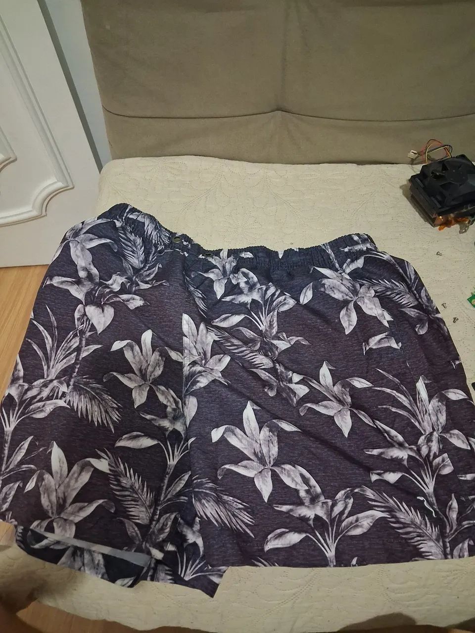 SHORT ORIGINAL SOUTH M