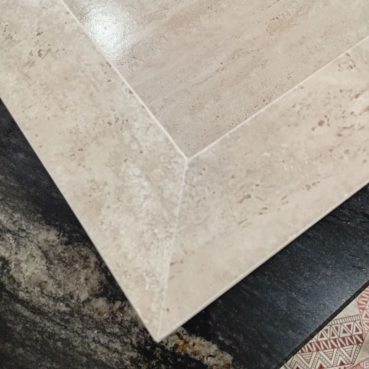Nicho em Porcelanato Borda dupla acabamento fino - Foto 3