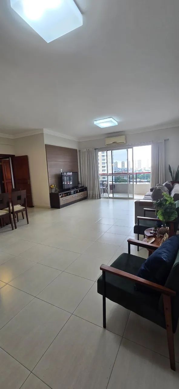 Compre Apartamento Espaçoso Ed. Aldebaran