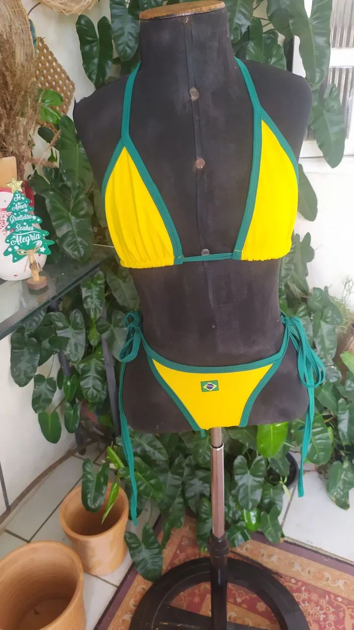 Biquíni com estampa do Brasil Tam M  - Foto 2