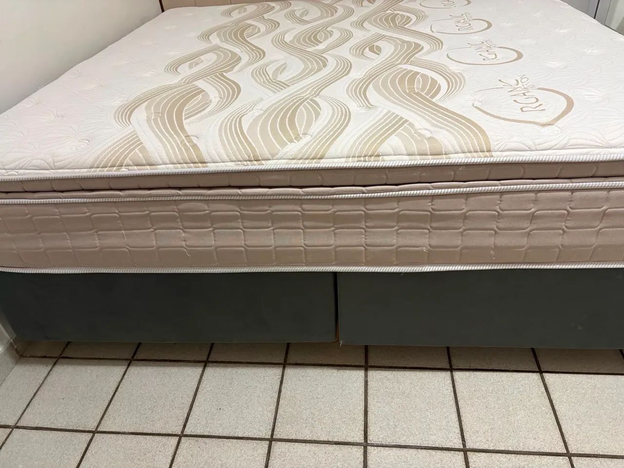 Cama King Colchão + Base  - Foto 5