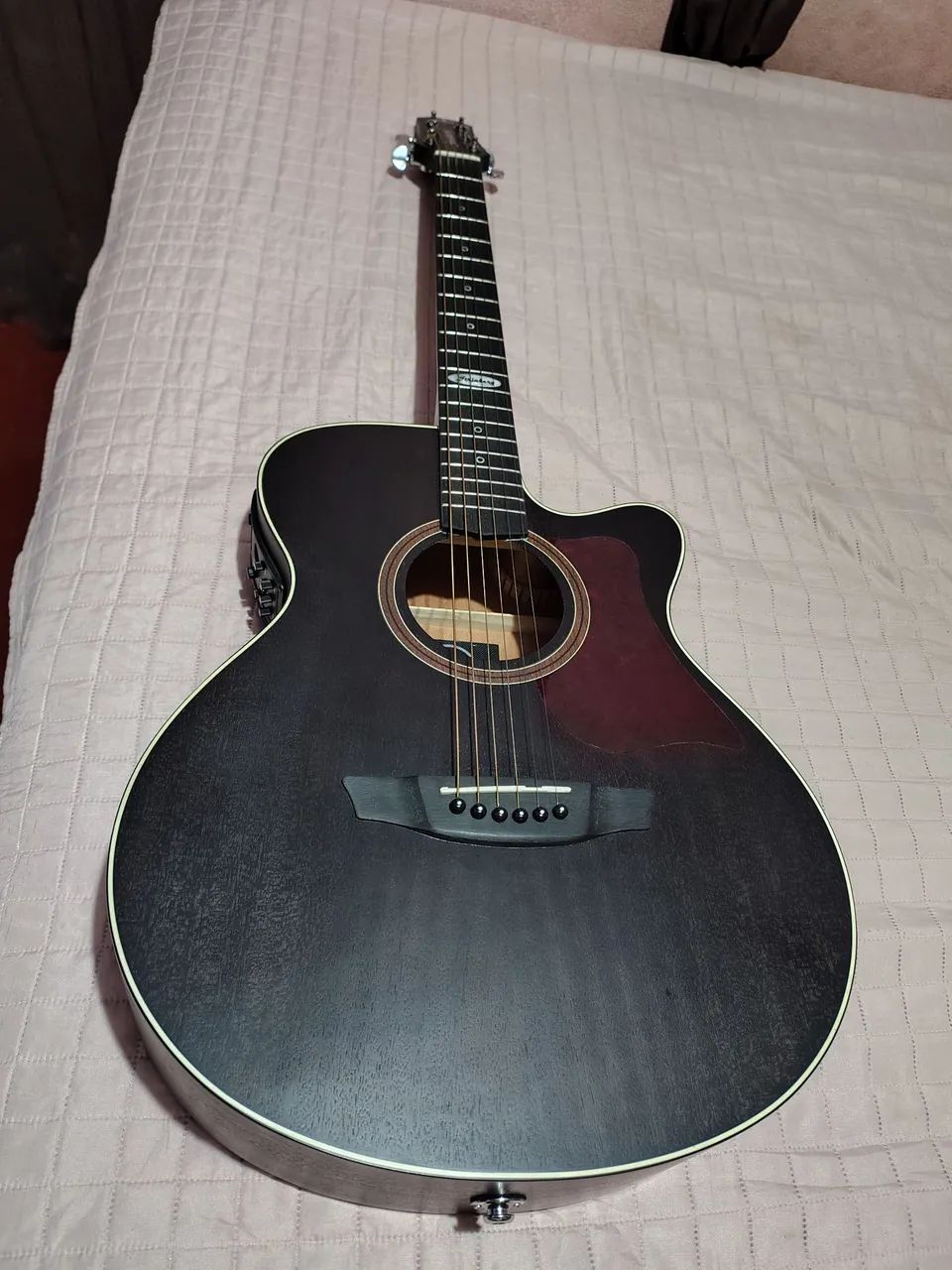 Violão strinberg