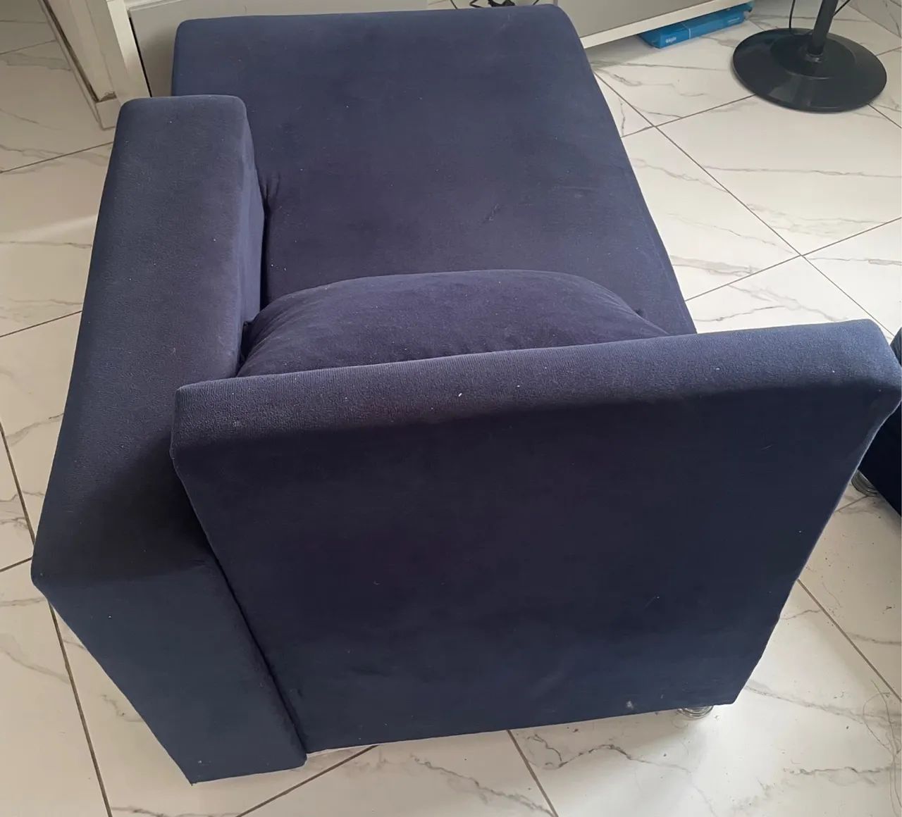 Sofá 3 lugares suede - Foto 3