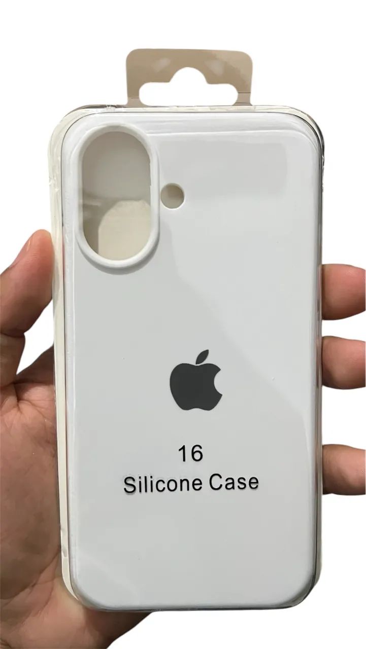 Capinha silicone premium iPhone 16 - Foto 5