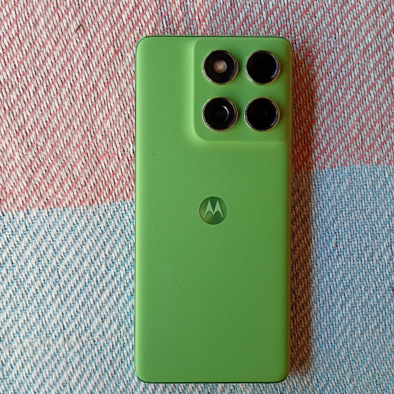 Moto Edge 60  - Foto 2