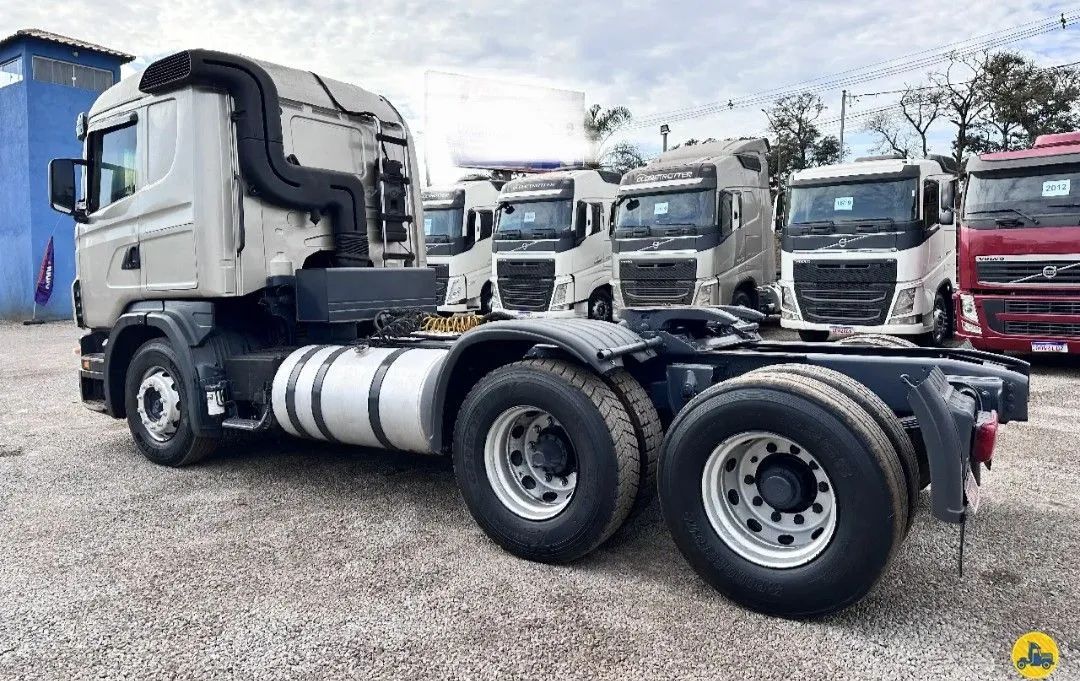 SCANIA G-420 6X2<br>2011/2011<br>MANUAL<br>SUSPENSÃO DE MOLA - Foto 4