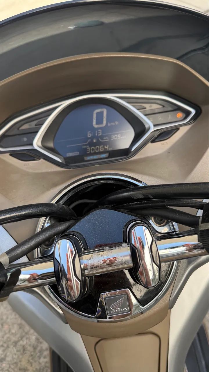 Pcx 2022 modelo DLX  - Foto 5