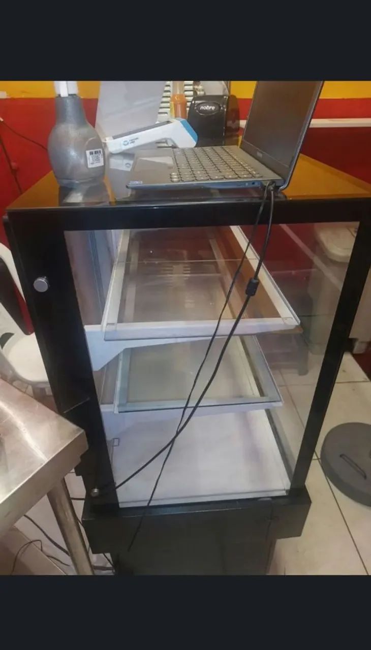 Vitrine pra salgados e bolos - Foto 4