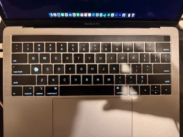 MacBook Pro 13 polegadas ano 2019  8 de ram  512 SSD  - Foto 3