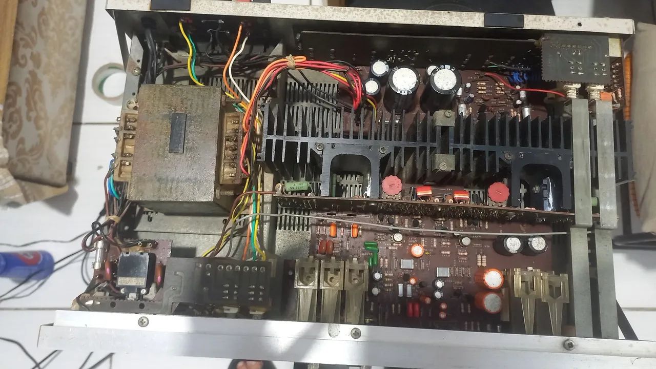 Amplificador gradiente modelo 166 - Foto 4