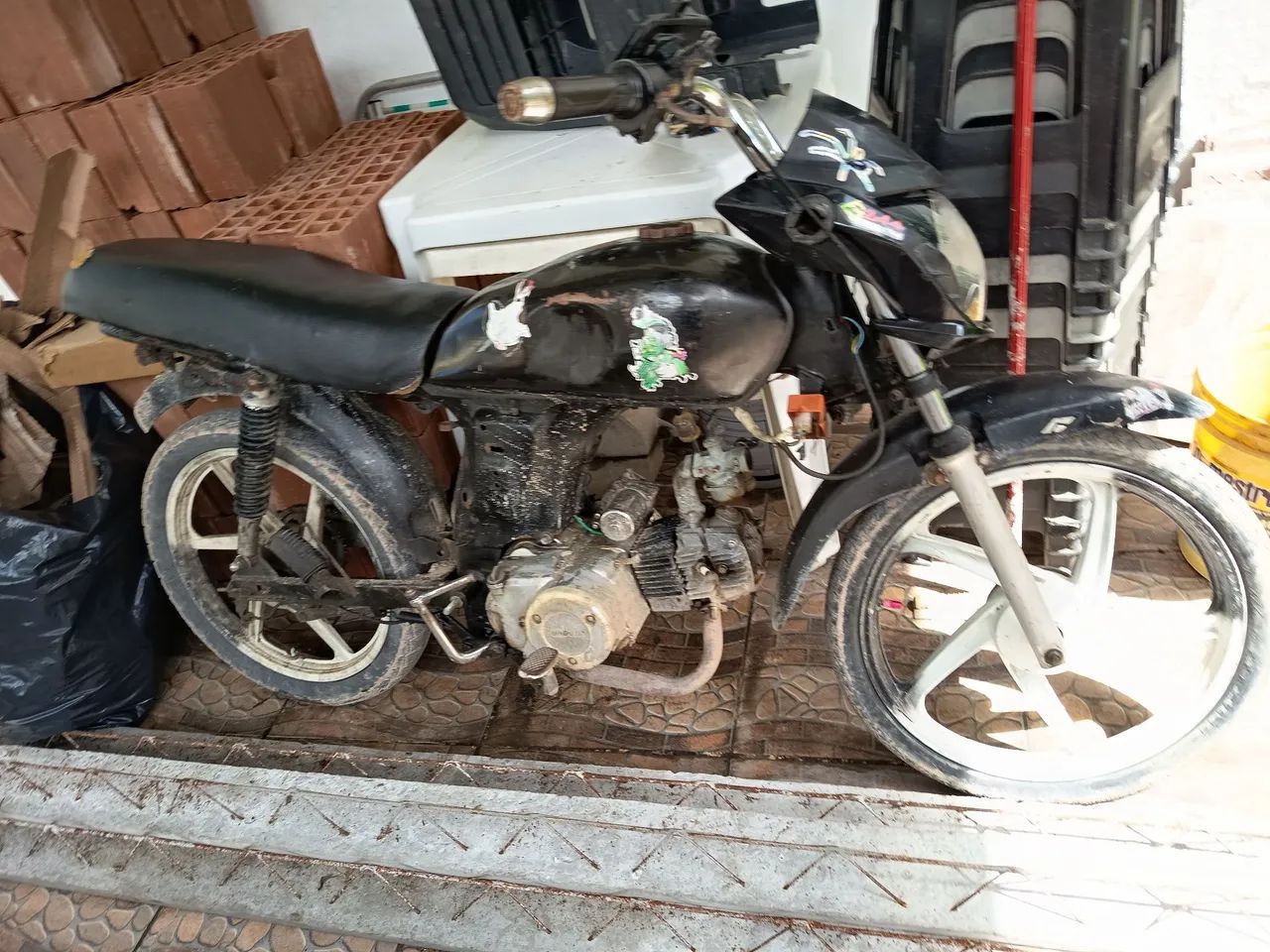 Vendo moto montada. - Foto 4