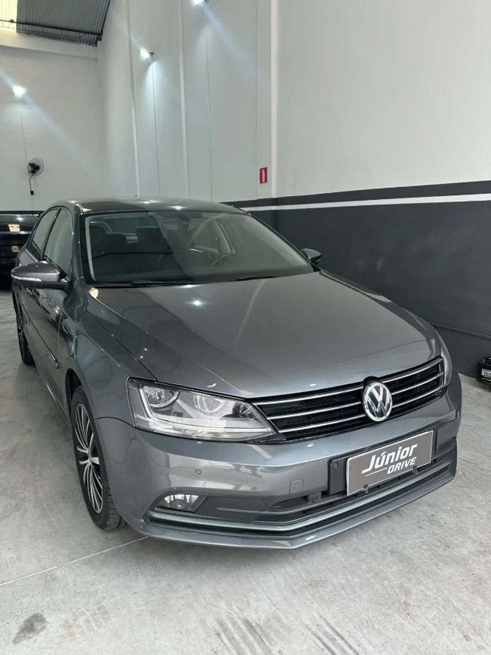 Volkswagen Jetta JETTA Comfortline 1.4 TSI 16V 4p Aut. 2017