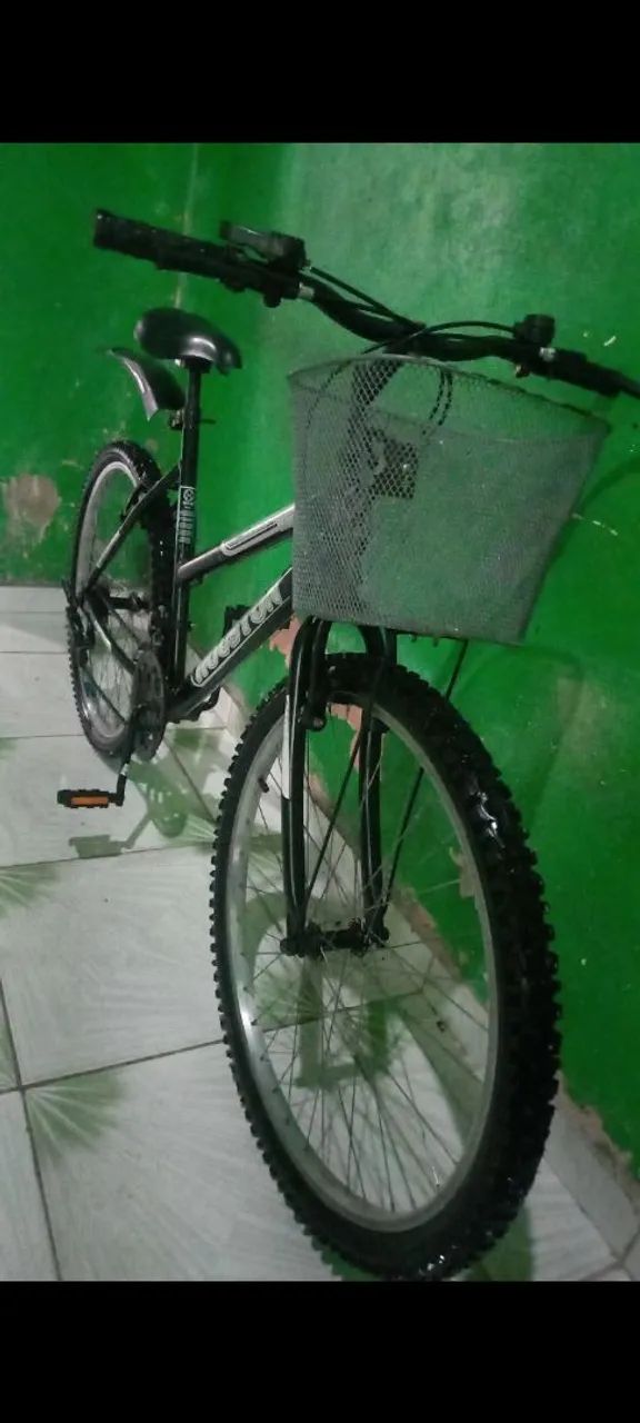 Vendo uma Bicicleta Houston Foxer Aro 26