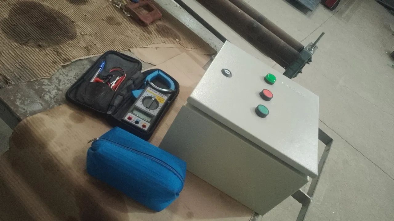 Painel eletrico partida direto para motor trifásico 3cv 4p  - Foto 4