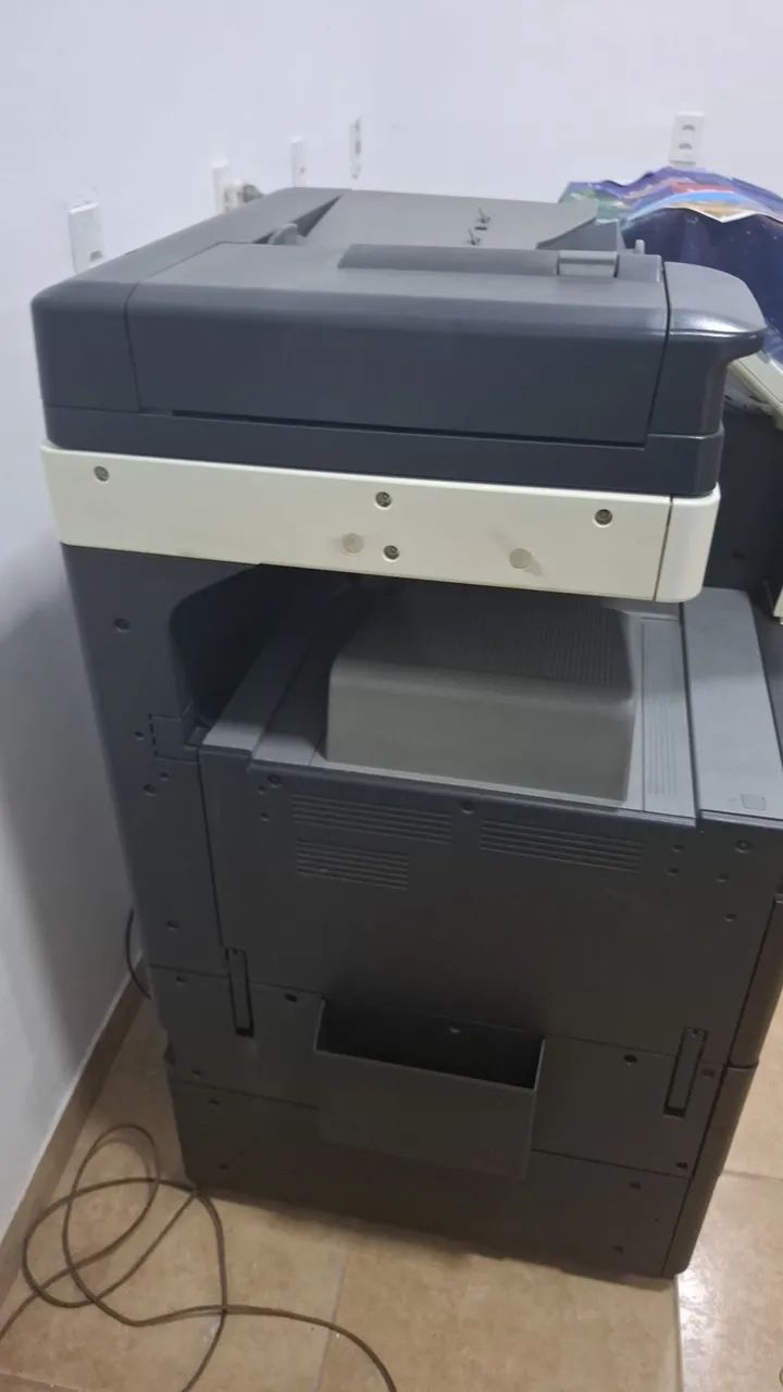 Impressora Laser Konica Minolta C224e  - Foto 4