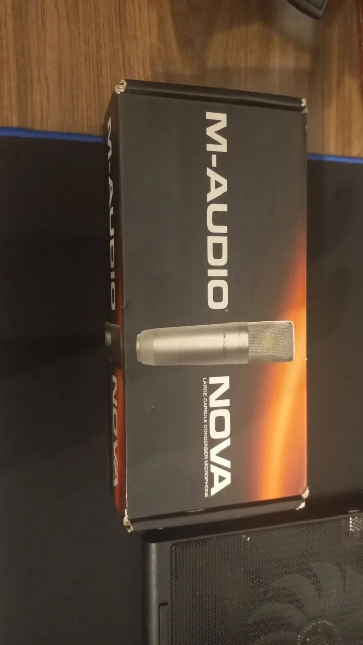 Microfone condensador M-audio