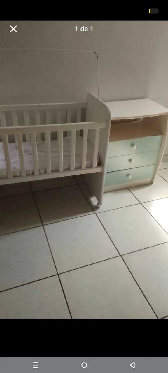 Vendo cômoda com berço,de bebê 