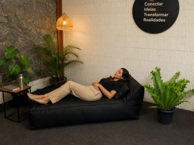 ESPREGUIÇADEIRA PUFF /CHAISE 