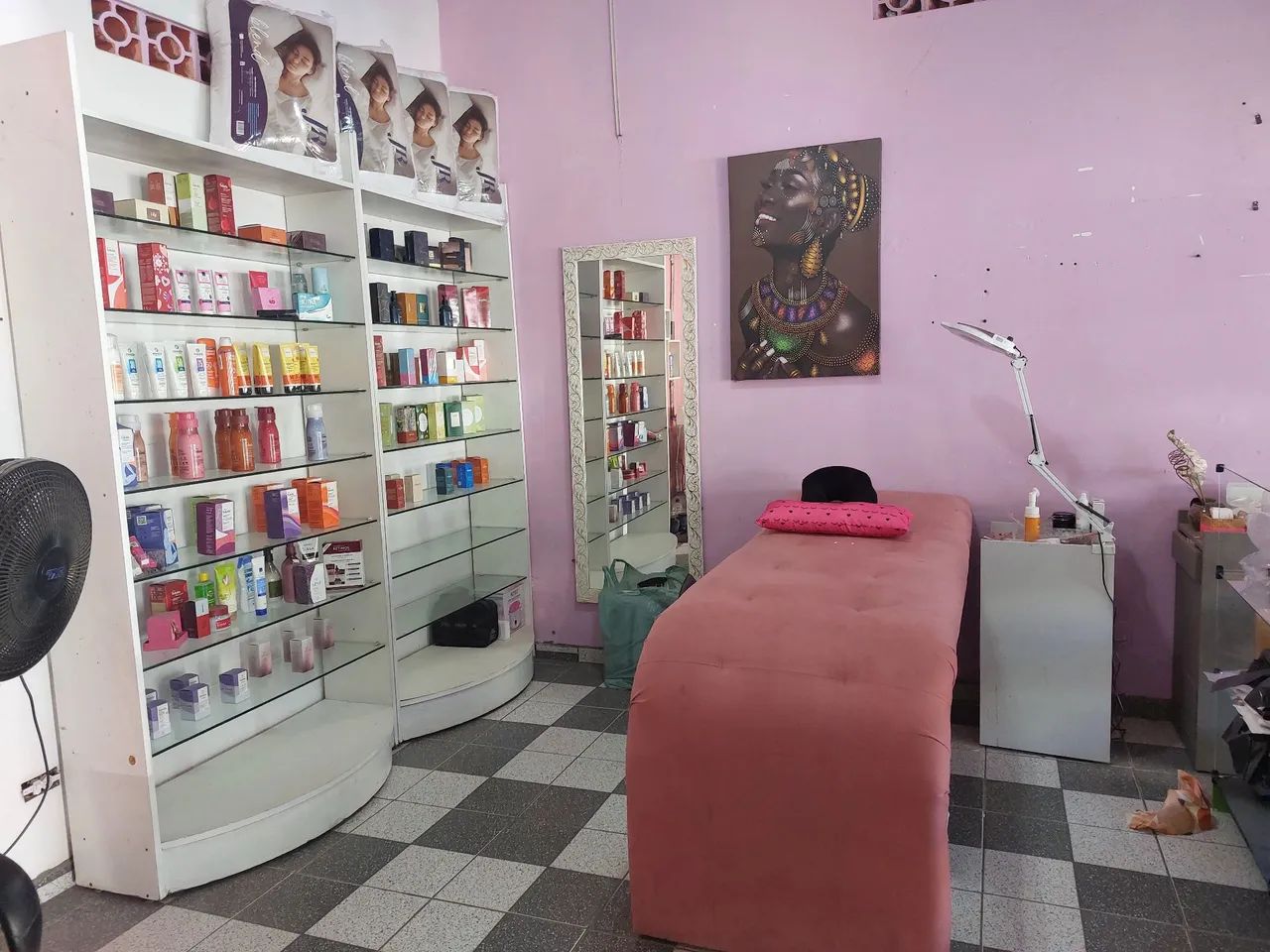 Vendo salão de beleza com perfumaria  completo , com todos produtos  - Foto 5