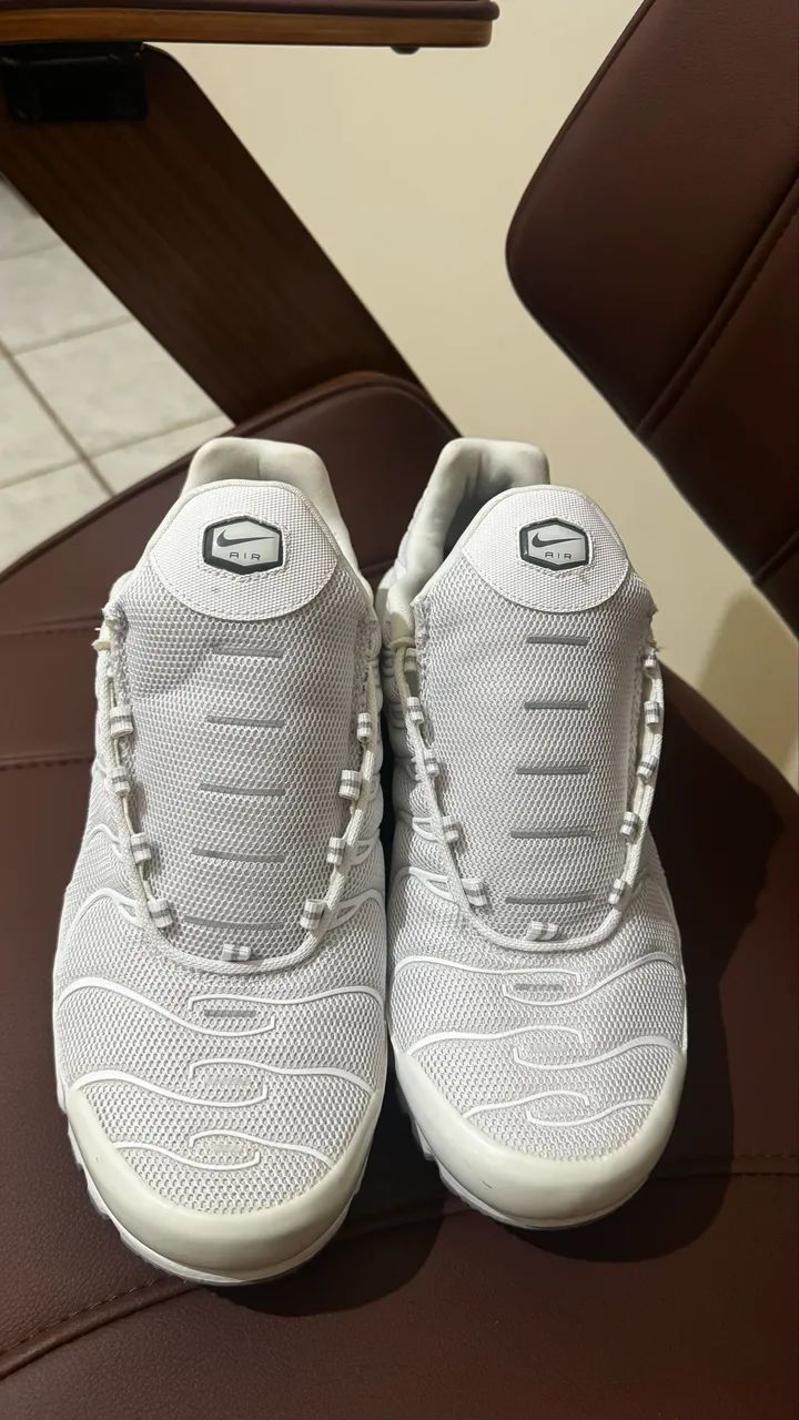 Tênis Nike Air Max Plus TN 'Triple White' N 42? - Foto 5