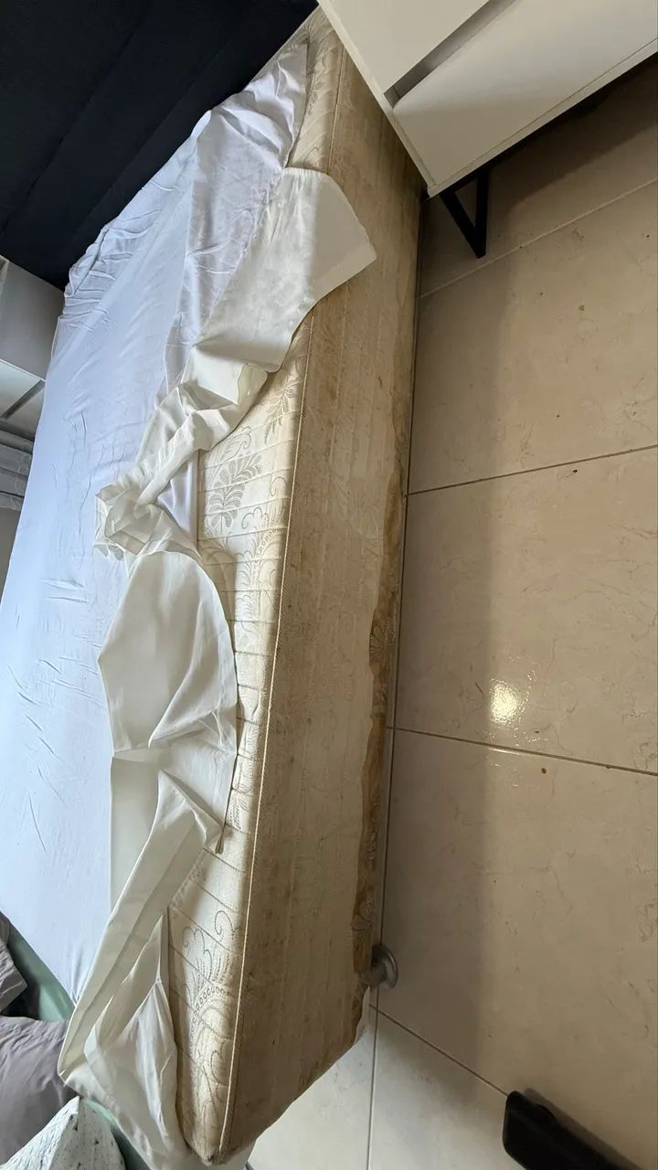 Cama e cabeceira  - Foto 5