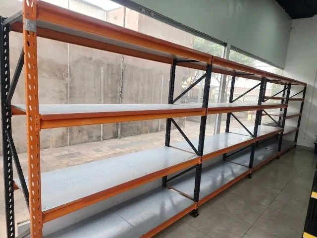GÔNDOLA COMERCIAL