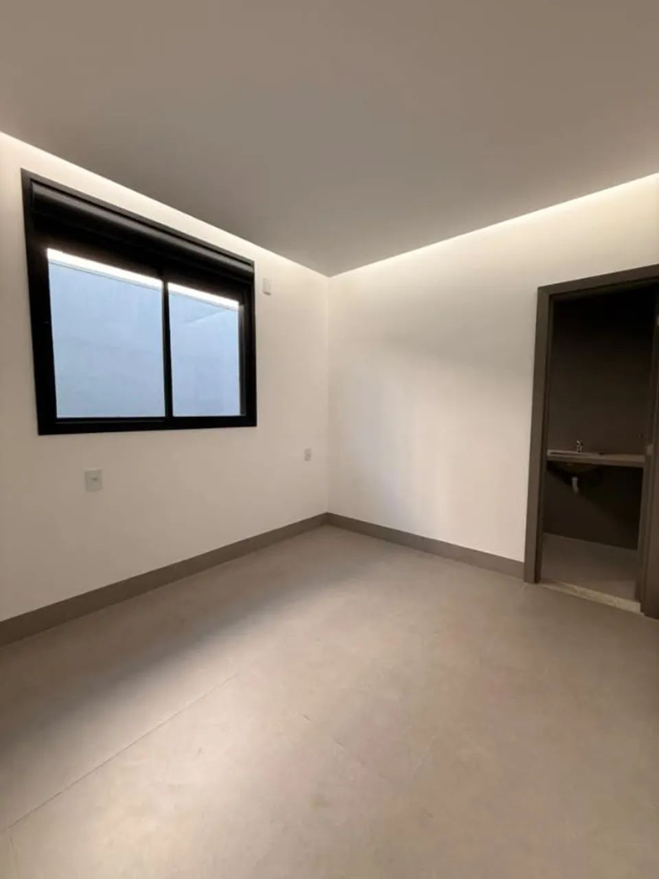 Casa Térrea Sofisticada, 4 SUITES NO JARDINS ATENAS. - Foto 5